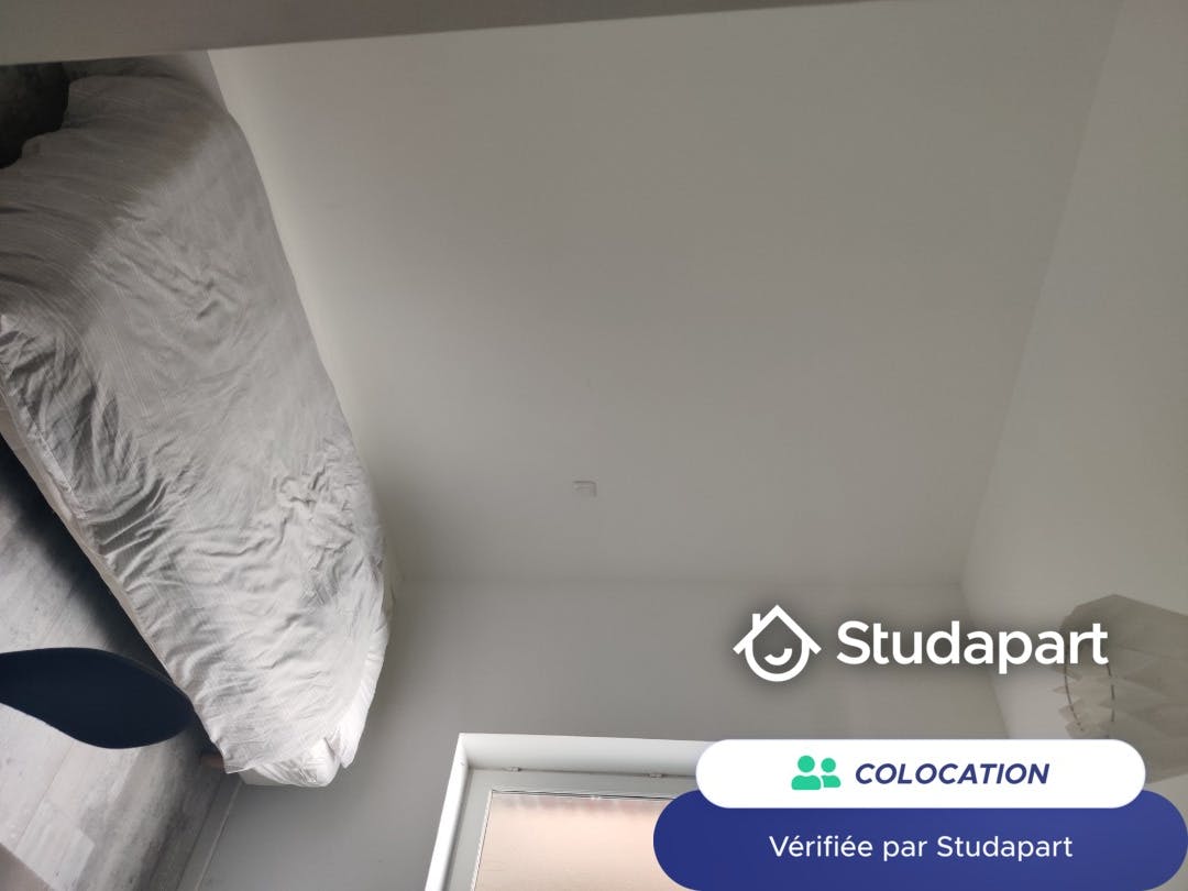 Quarto privado para alugar por € 380 por mês em Valenciennes, Rue du Quesnoy