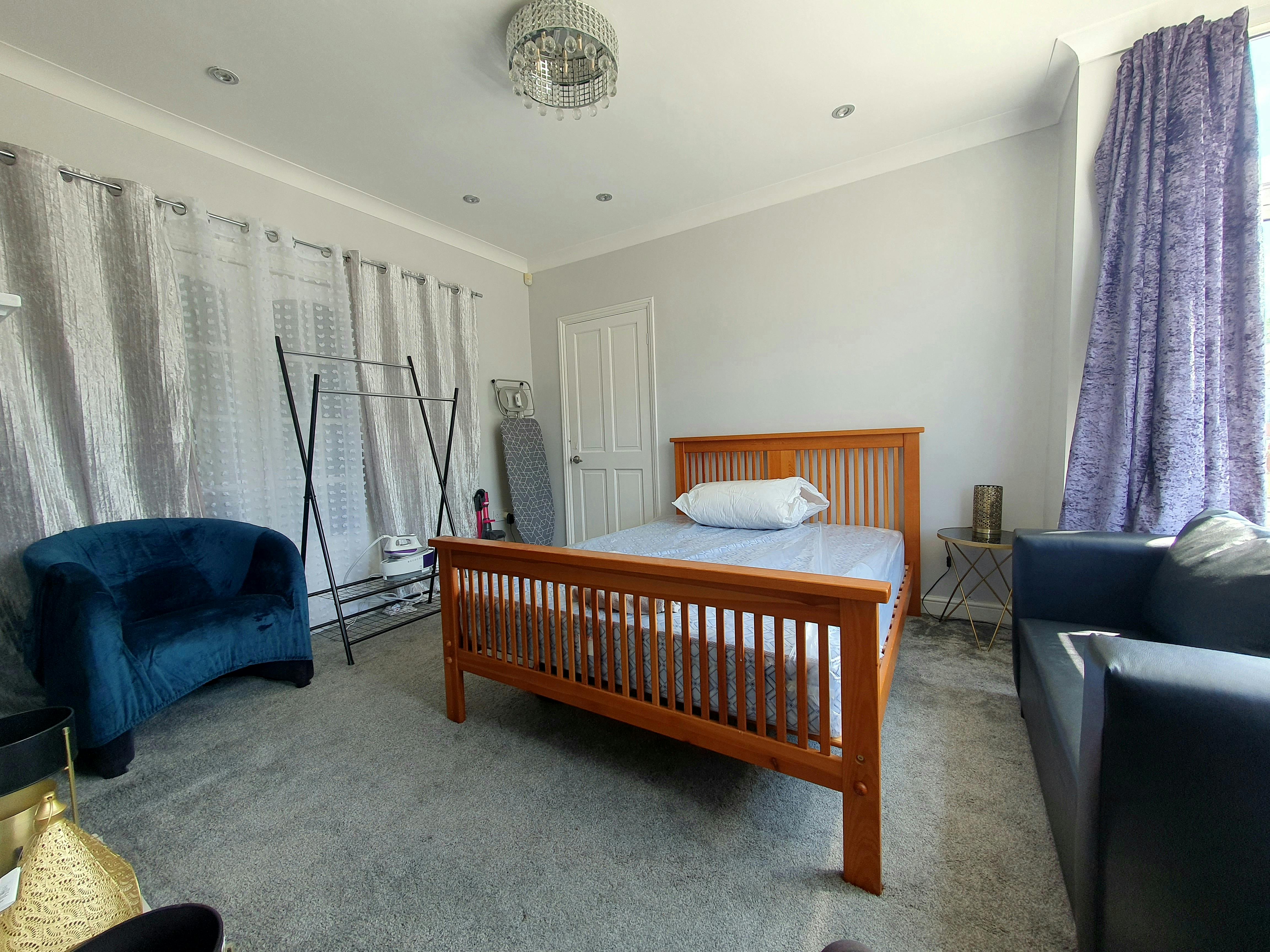 Privat rum att hyra för 850 GBP i månaden i Romford, Pretoria Road