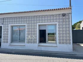 Dom do wynajęcia za 1000 € miesięcznie w mieście Vagos, Rua Padre Joaquim Maria da Rocha