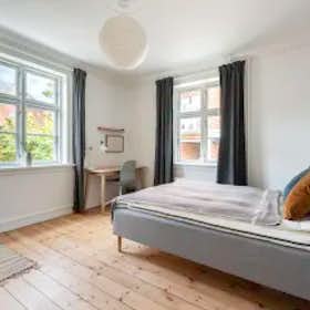 Приватна кімната за оренду для 8 565 DKK на місяць у Copenhagen, Øresundsvej
