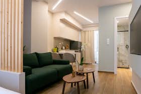 Studio for rent for €1,500 per month in Piraeus, Koletti
