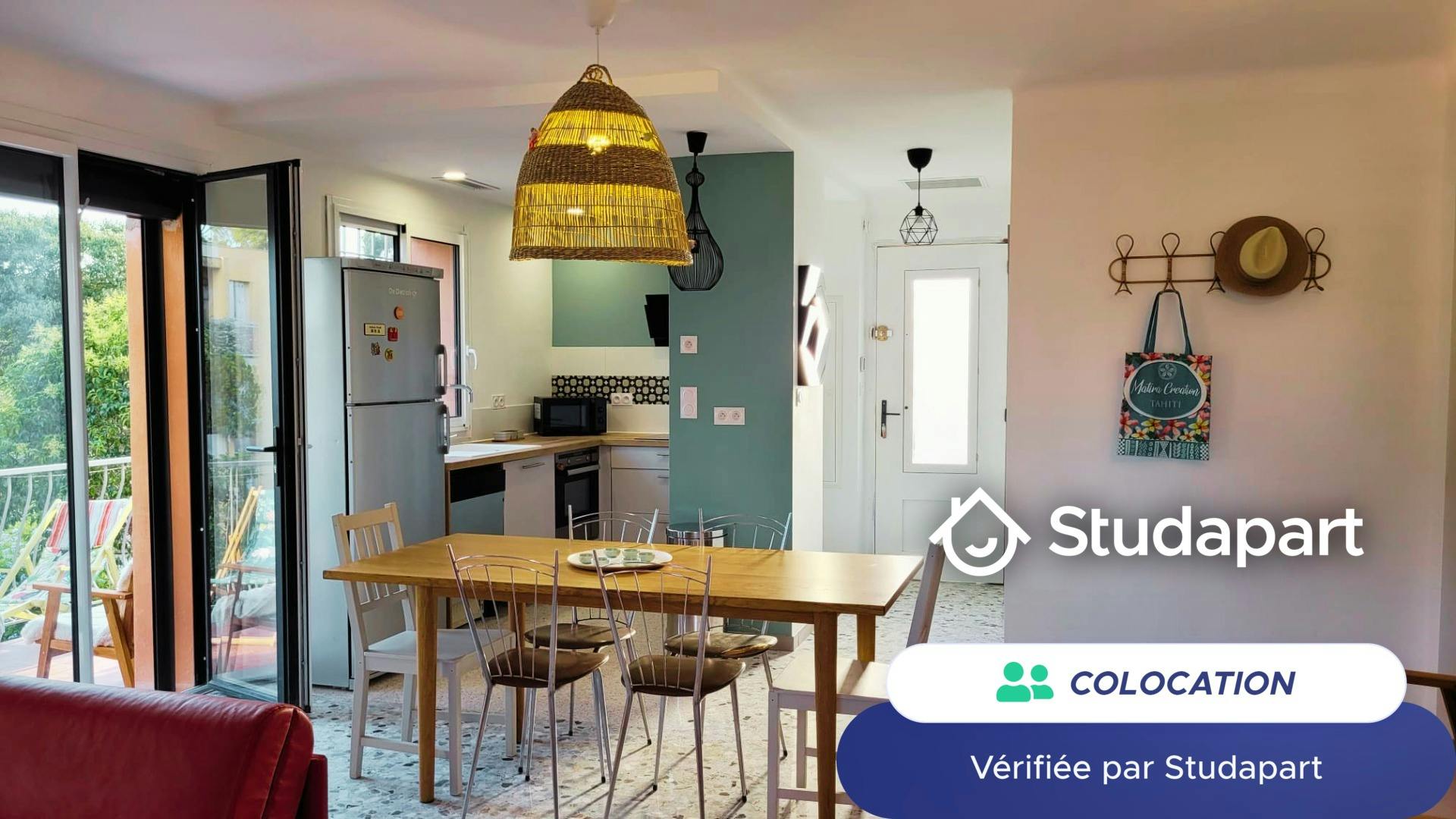 Private room for rent for €515 per month in Toulon, Chemin de la Beaucaire