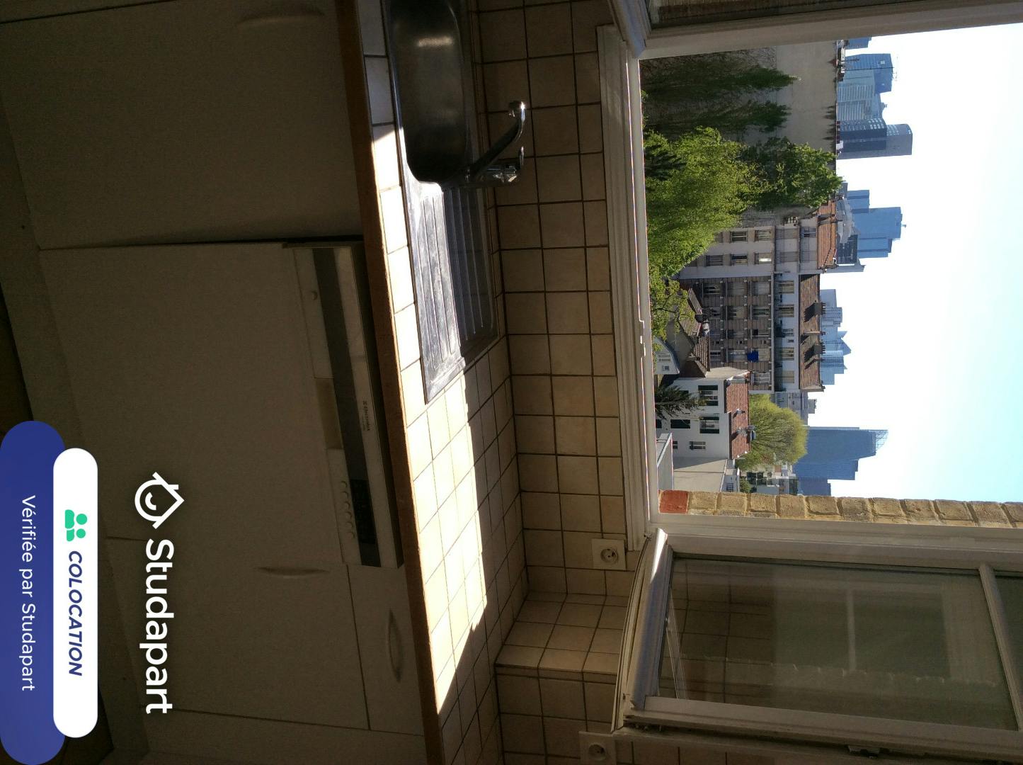 Private room for rent on Boulevard de Verdun, Courbevoie – pohled 3