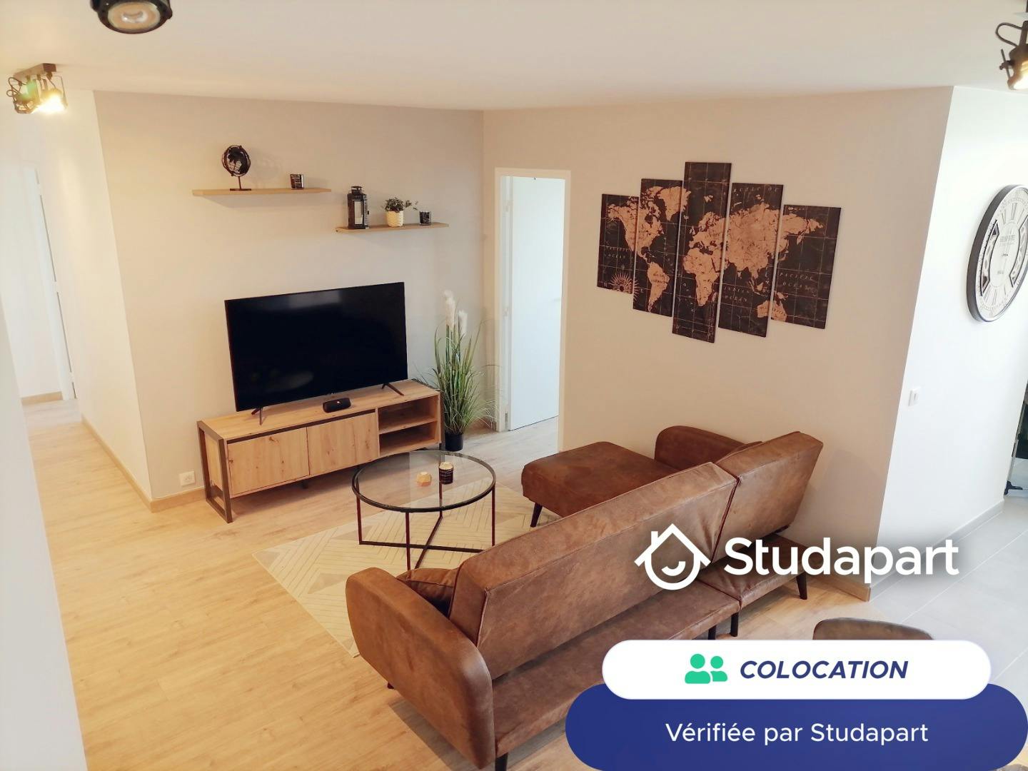 Private room for rent for €640 per month in Champs-sur-Marne, Allée Paul Langevin