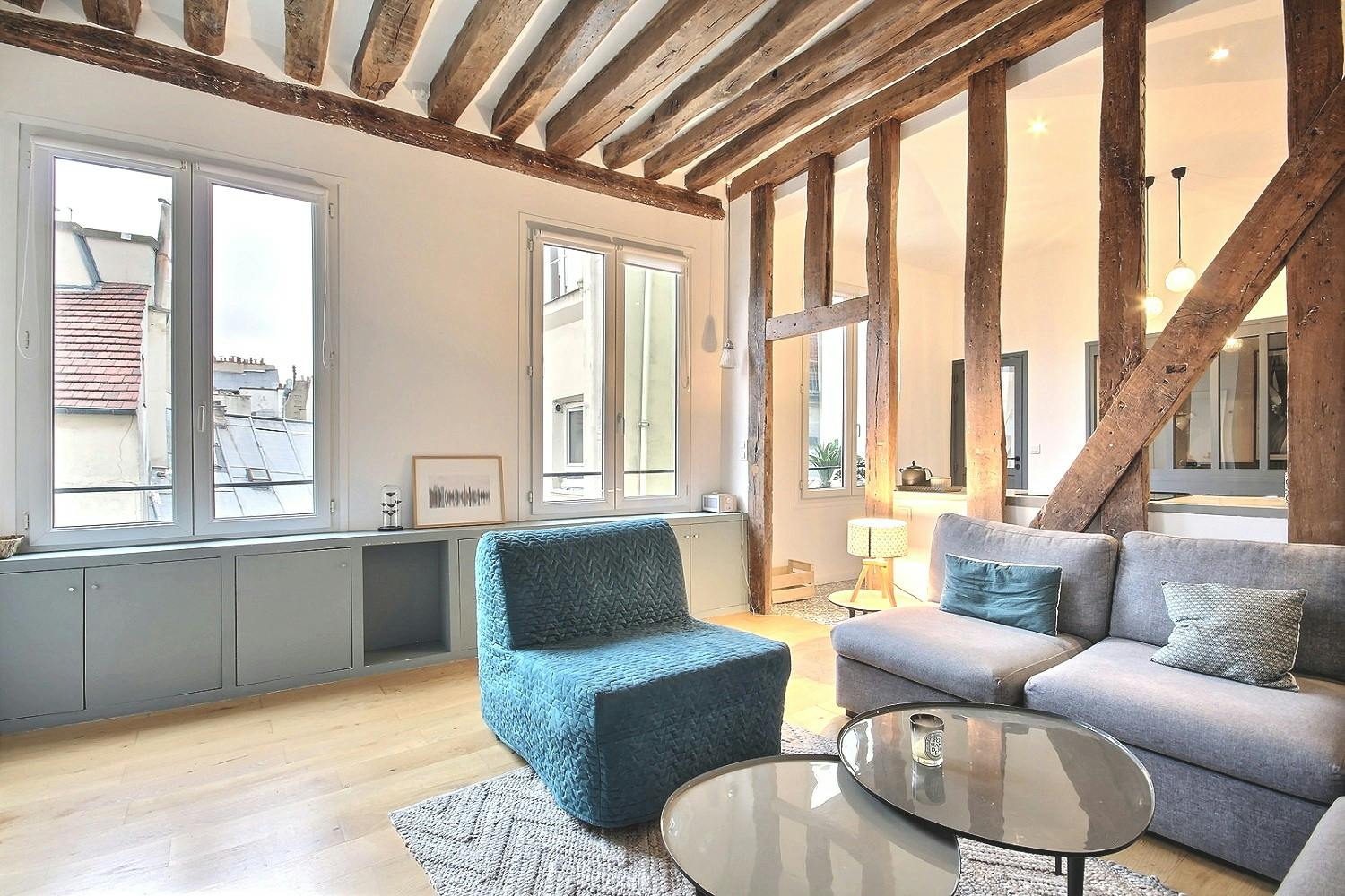 Apartment for rent for €2,914 per month in Paris, Rue Beauregard