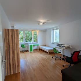 Mehrbettzimmer for rent for 849 € per month in Munich, Fallstraße