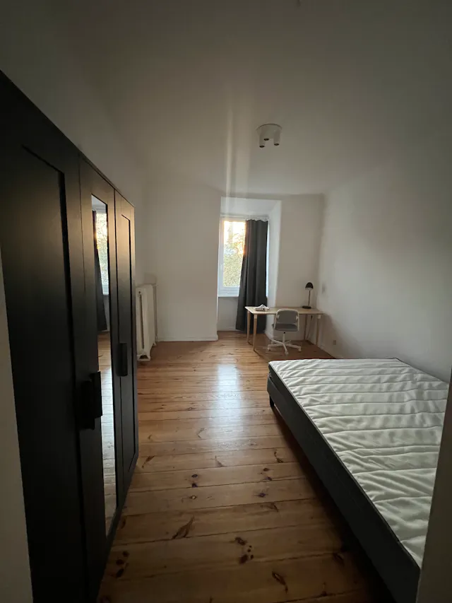 Private room in Goethestraße, Berlin (1425824) room image 1
