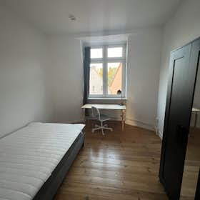 Private room for rent for €590 per month in Berlin, Goethestraße