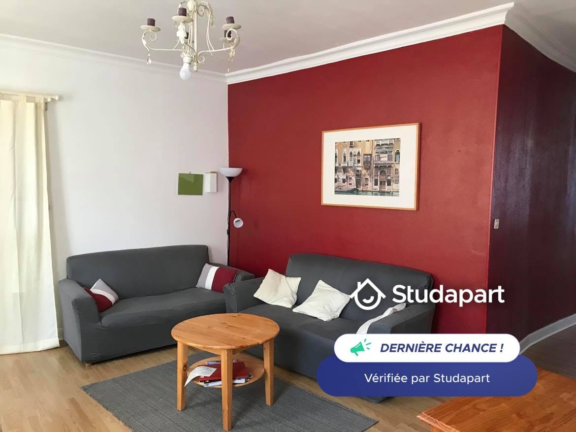 Apartament de închiriat pentru 750 EUR pe lună în Rouen, Rue Dulong
