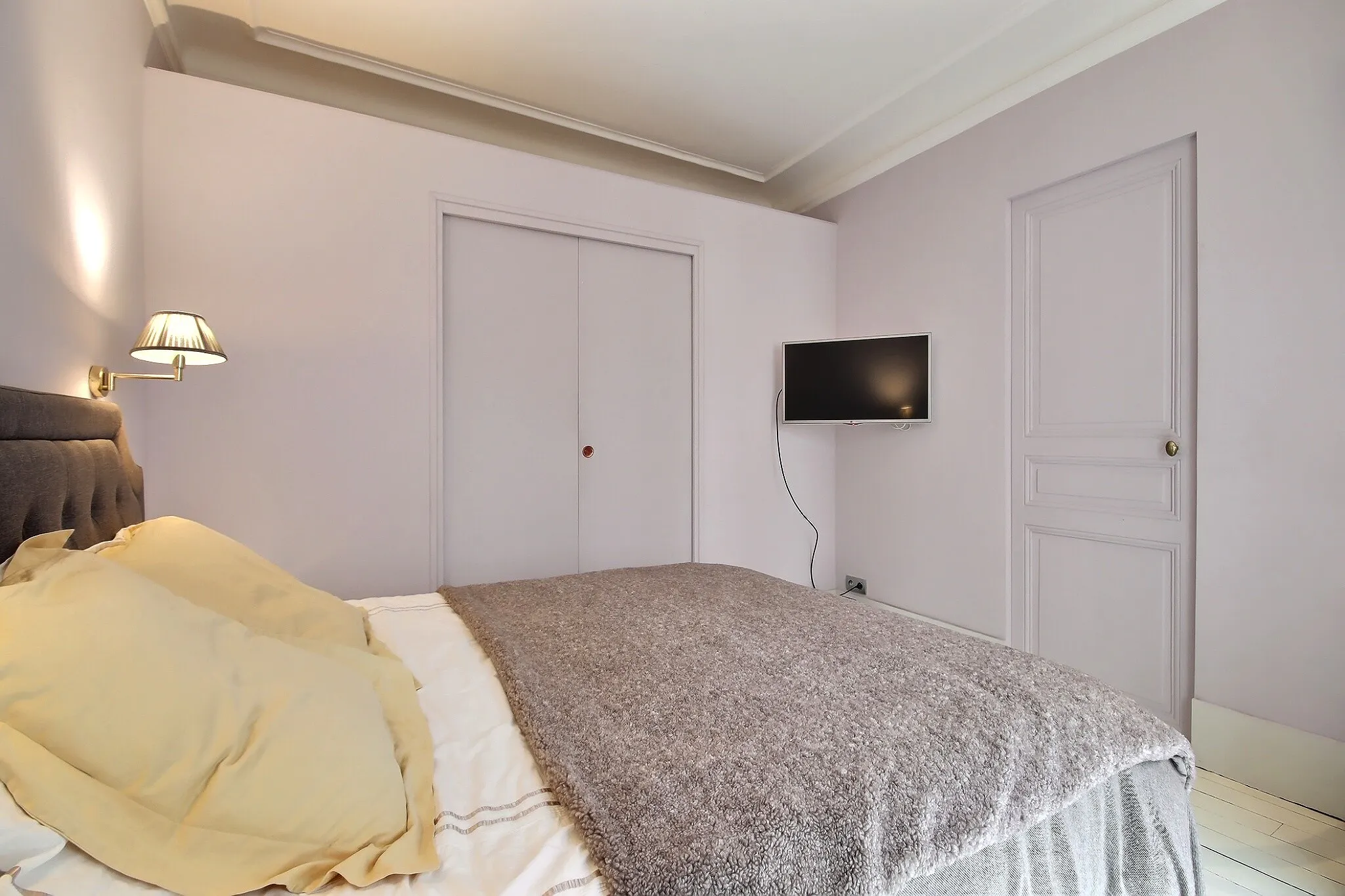 1-Bedroom Apartment in Rue Eugène Sue, Paris (1426303) ROOM 1
