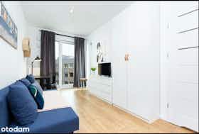 单间公寓 正在以 €580 的月租出租，其位于 Warsaw, ulica św. Wincentego