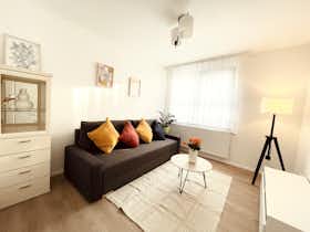 Apartment for rent for €1,150 per month in Stuttgart, Böblinger Straße