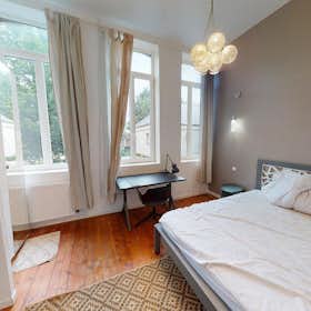 Отдельная комната сдается в аренду за 425 € в месяц в Roubaix, Rue Latine