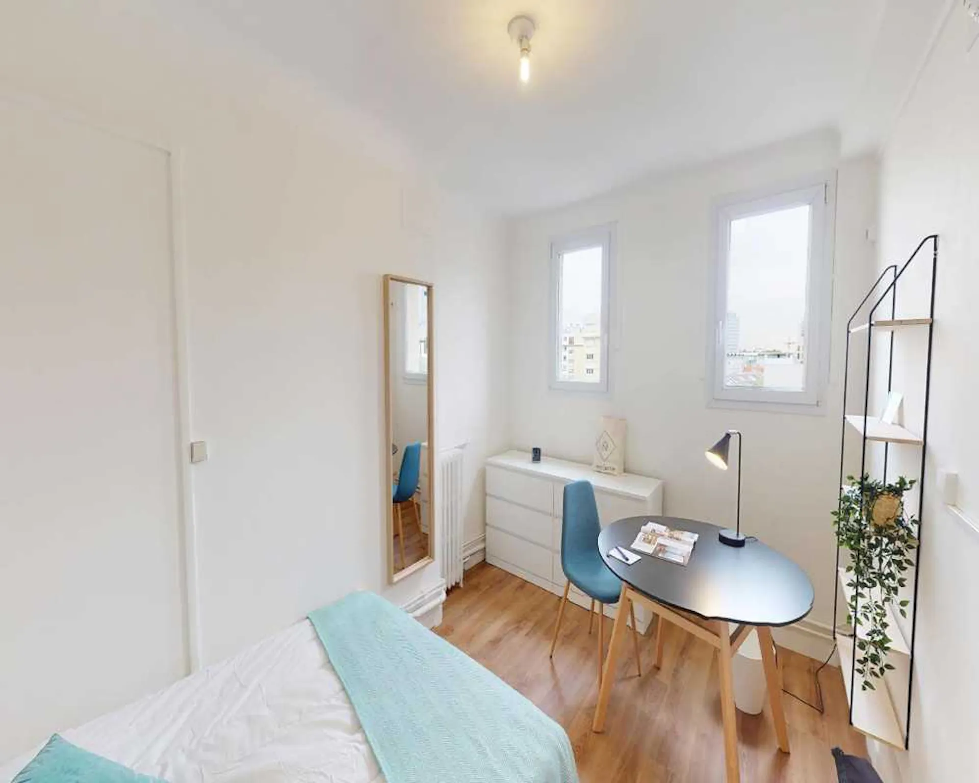 Rue de Saussure, Paris preview