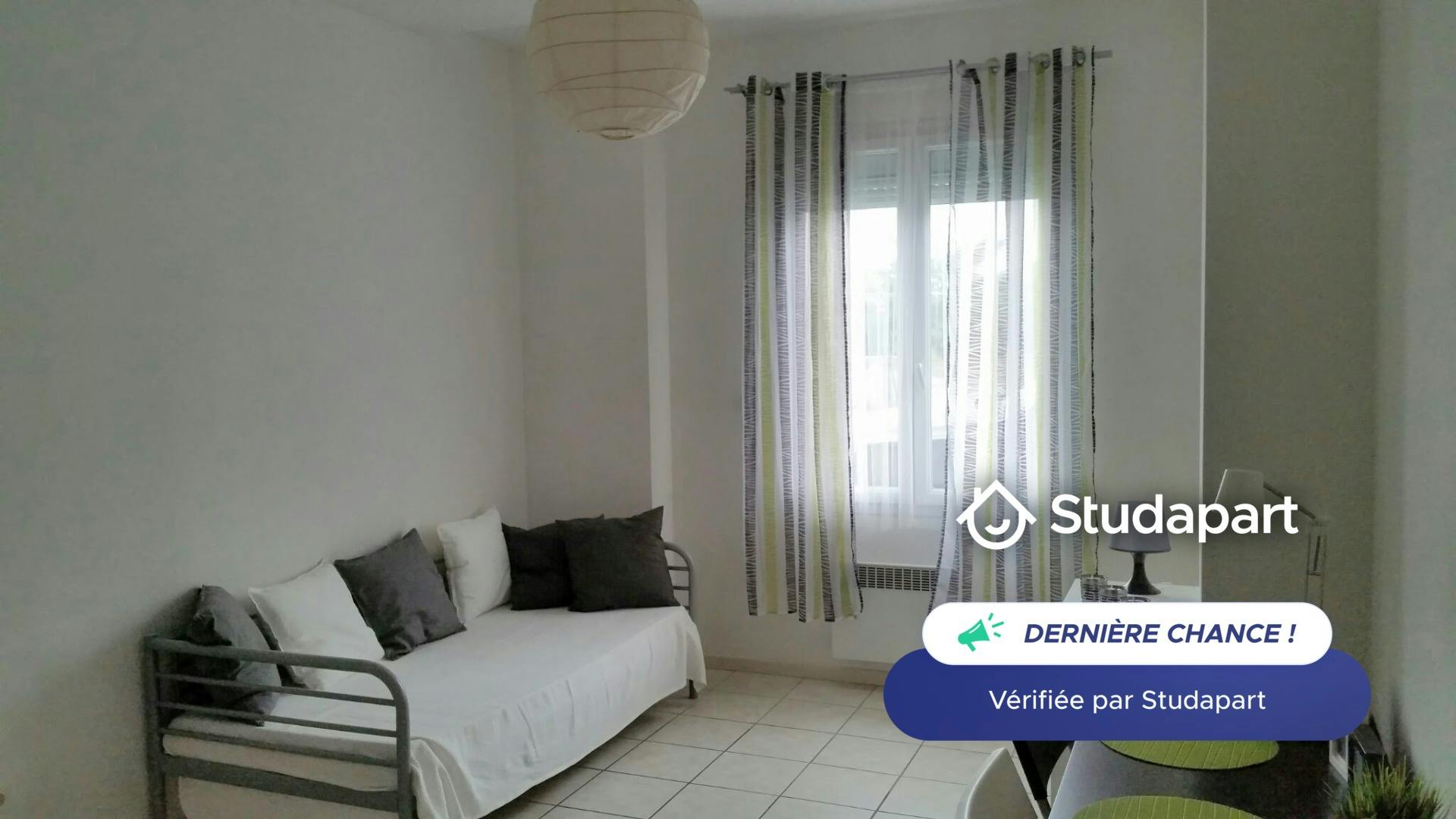 Apartment for rent for €340 per month in Saint-Étienne, Rue Tiblier Verne