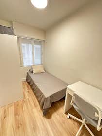 Private room for rent for €300 per month in Tarragona, Carrer de Jaume I