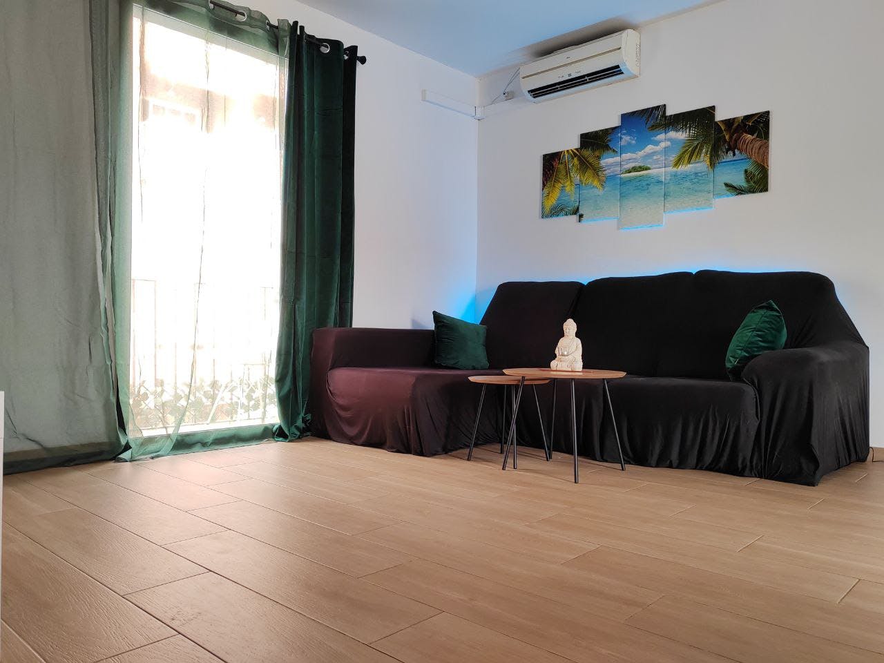 preview gallery tile