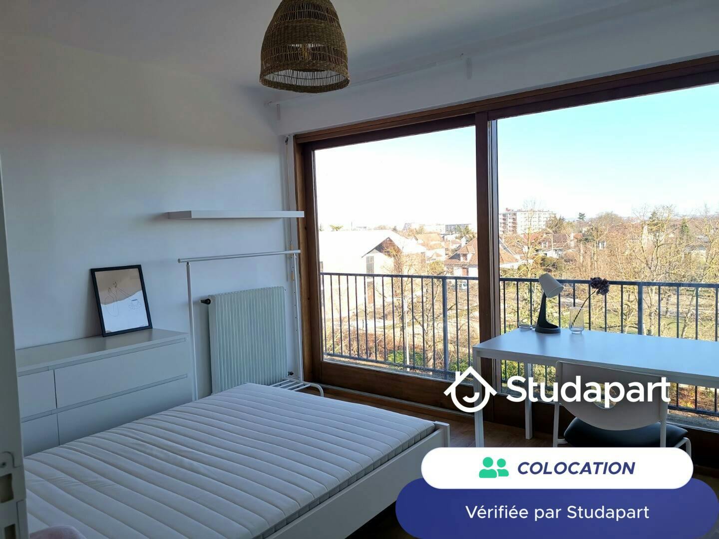 Private room for rent for €395 per month in Troyes, Avenue Édouard Herriot