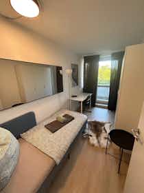 Private room for rent for €650 per month in Munich, Baubergerstraße