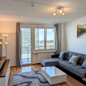 Apartment for rent for €2,190 per month in Berlin, Leipziger Straße