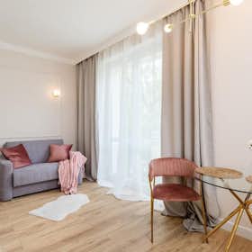 Apartment for rent for PLN 6,052 per month in Warsaw, ulica Białobrzeska