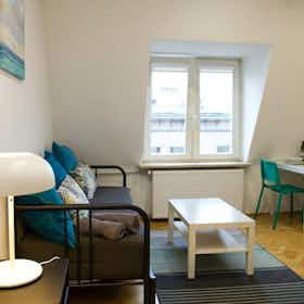 Apartment for rent for €1,300 per month in Warsaw, ulica Ordynacka