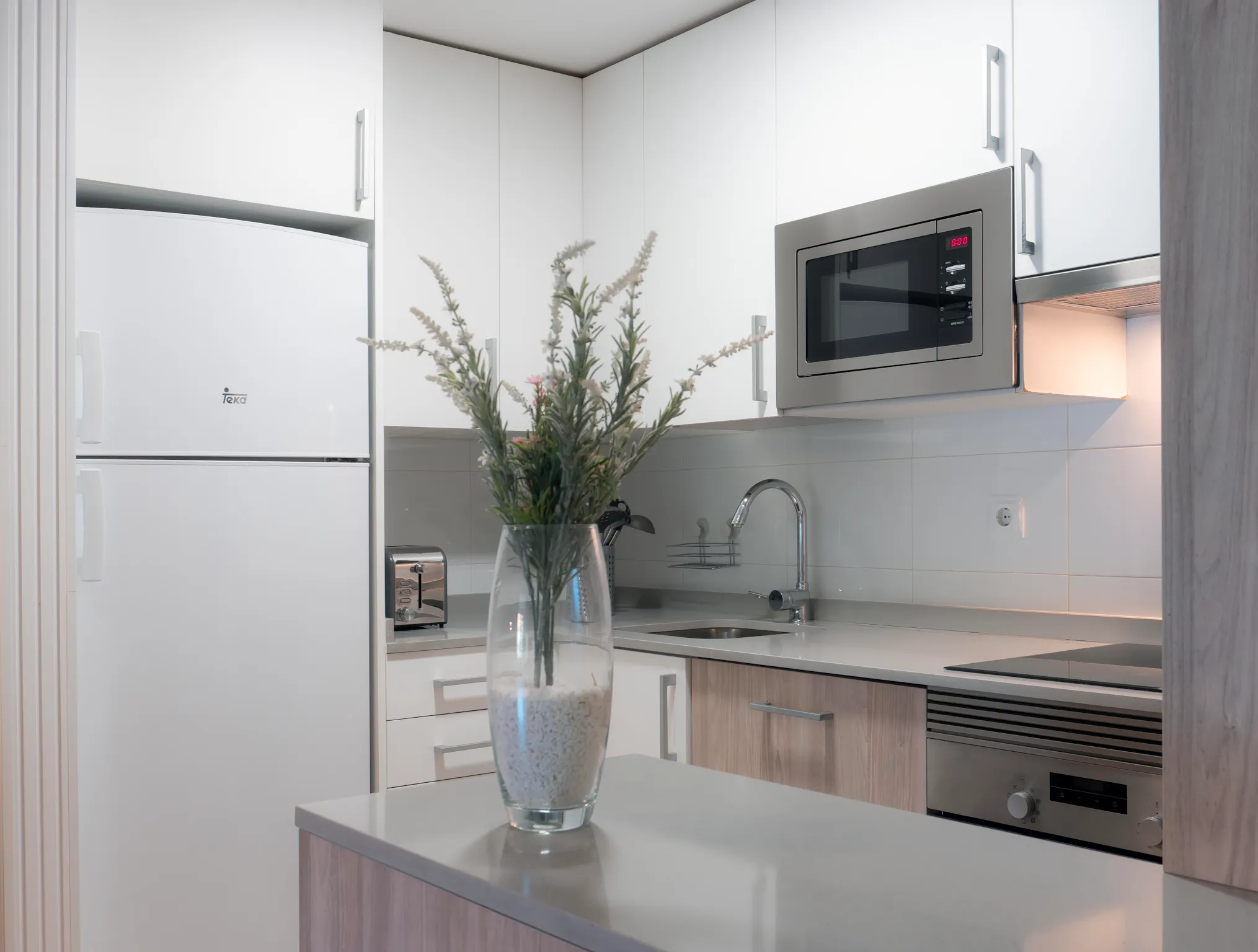 2-Bedroom Apartment in Calle del Corazón de María, Madrid (1428007) ROOM 4