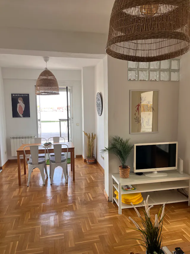 2-Bedroom Apartment in Paseo de Extremadura, Madrid (1428049) room image 2