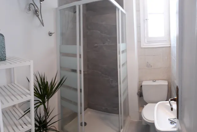 Private room in Calle de Vallehermoso, Madrid (1428058) room image 63