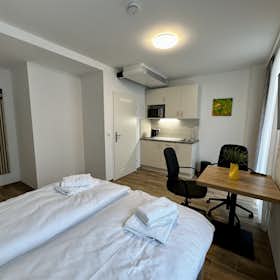 Studio for rent for €1,090 per month in Vienna, Josef-Baumann-Gasse