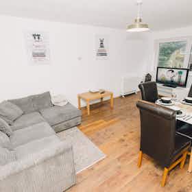 Appartement te huur voor £ 2.550 per maand in Luton, Trinity Road