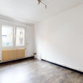 Дом сдается в аренду за 415 € в месяц в Amiens, Rue Ledieu