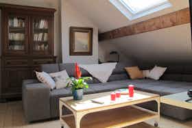 Appartement te huur voor € 1.350 per maand in Uccle, Rue Victor Allard