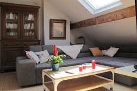 Wohnung zu mieten für 1.350 € pro Monat in Uccle, Rue Victor Allard
