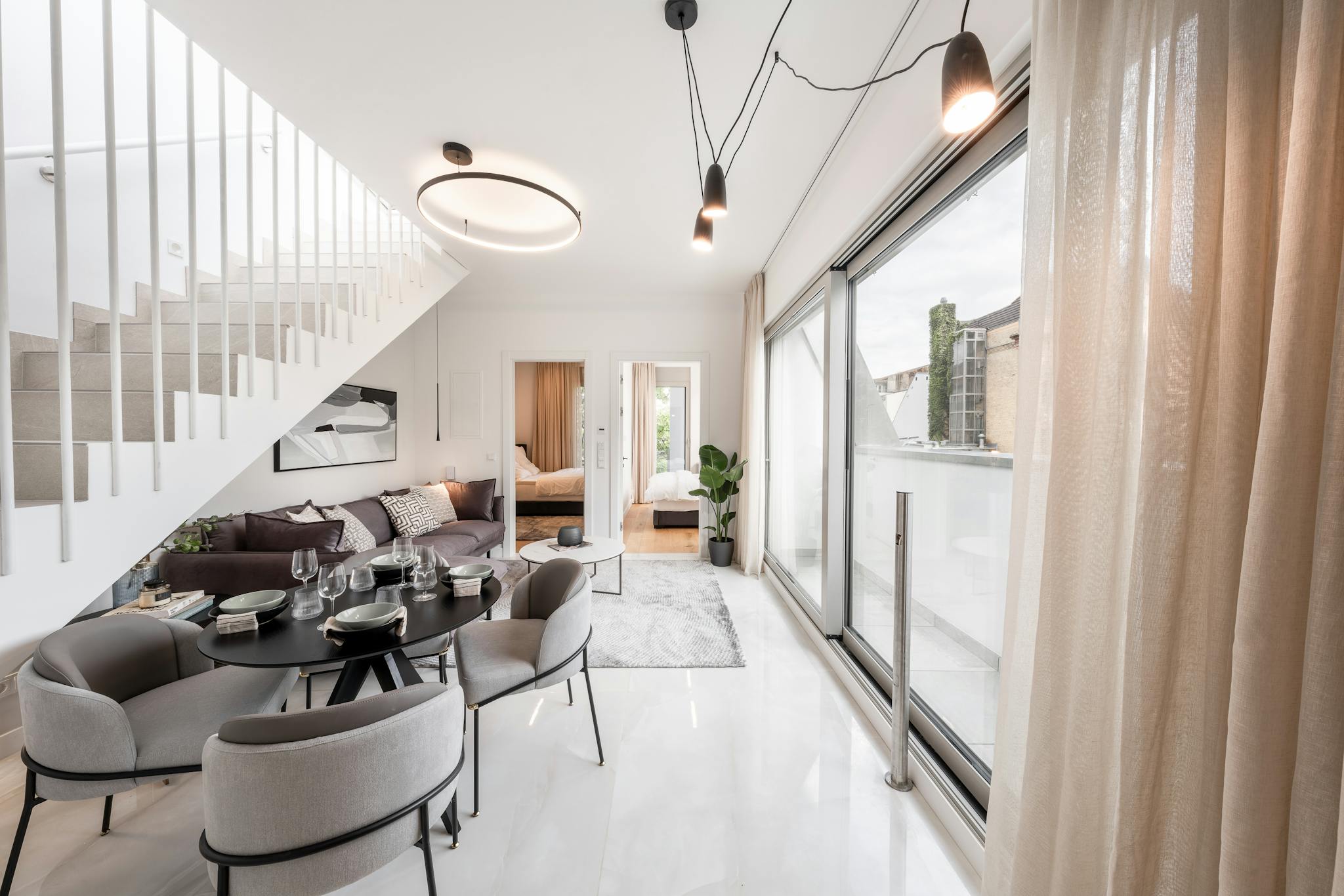 Bergstraße, Berlin preview