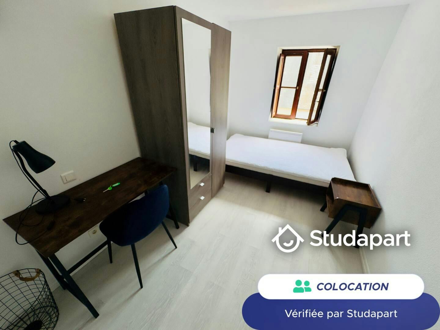 WG-Zimmer zu mieten für 405 € pro Monat in Bourges, Rue d'Auron