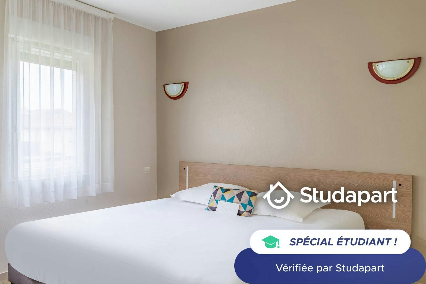 Privé kamer te huur voor € 600 per maand in Limoges, Rue Chaudron