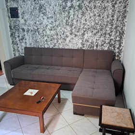Apartment for rent for €600 per month in Maroúsi, Eleftherias