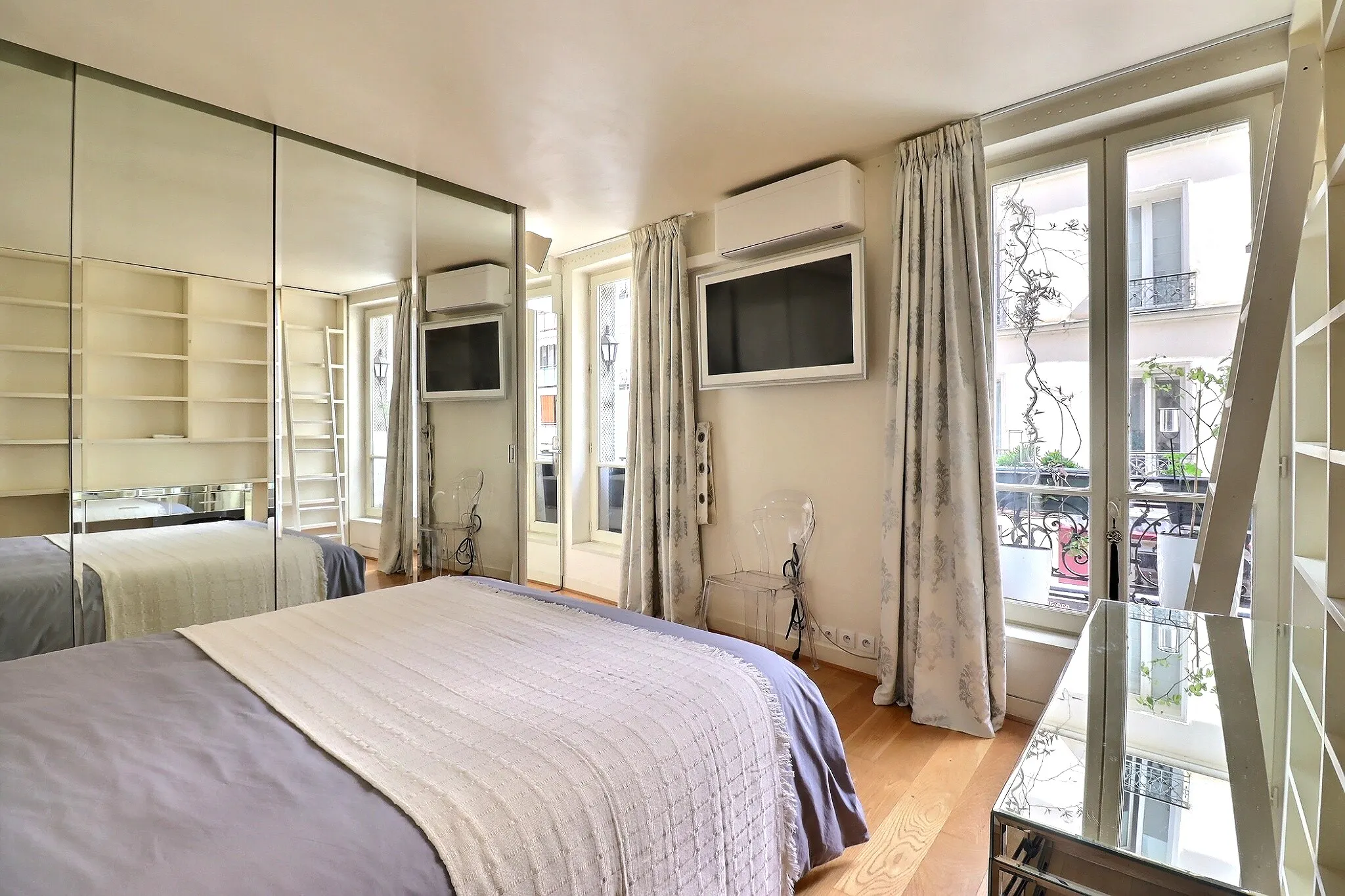 Rue Rosenwald, Paris preview