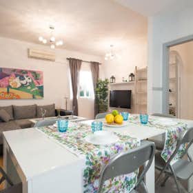 Apartment for rent for €1,000 per month in Málaga, Calle Ollerías