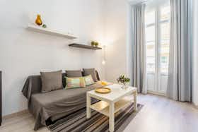 Apartment for rent for €1,000 per month in Málaga, Calle Martínez Campos