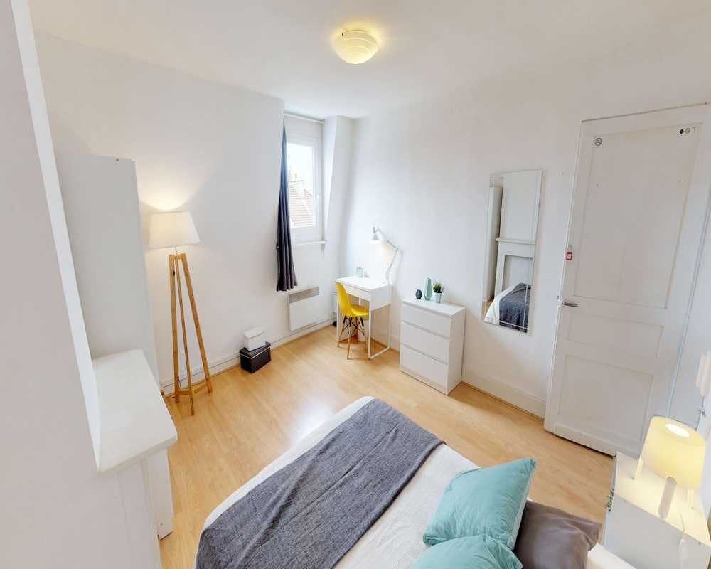 Rue des Postes, Lille preview