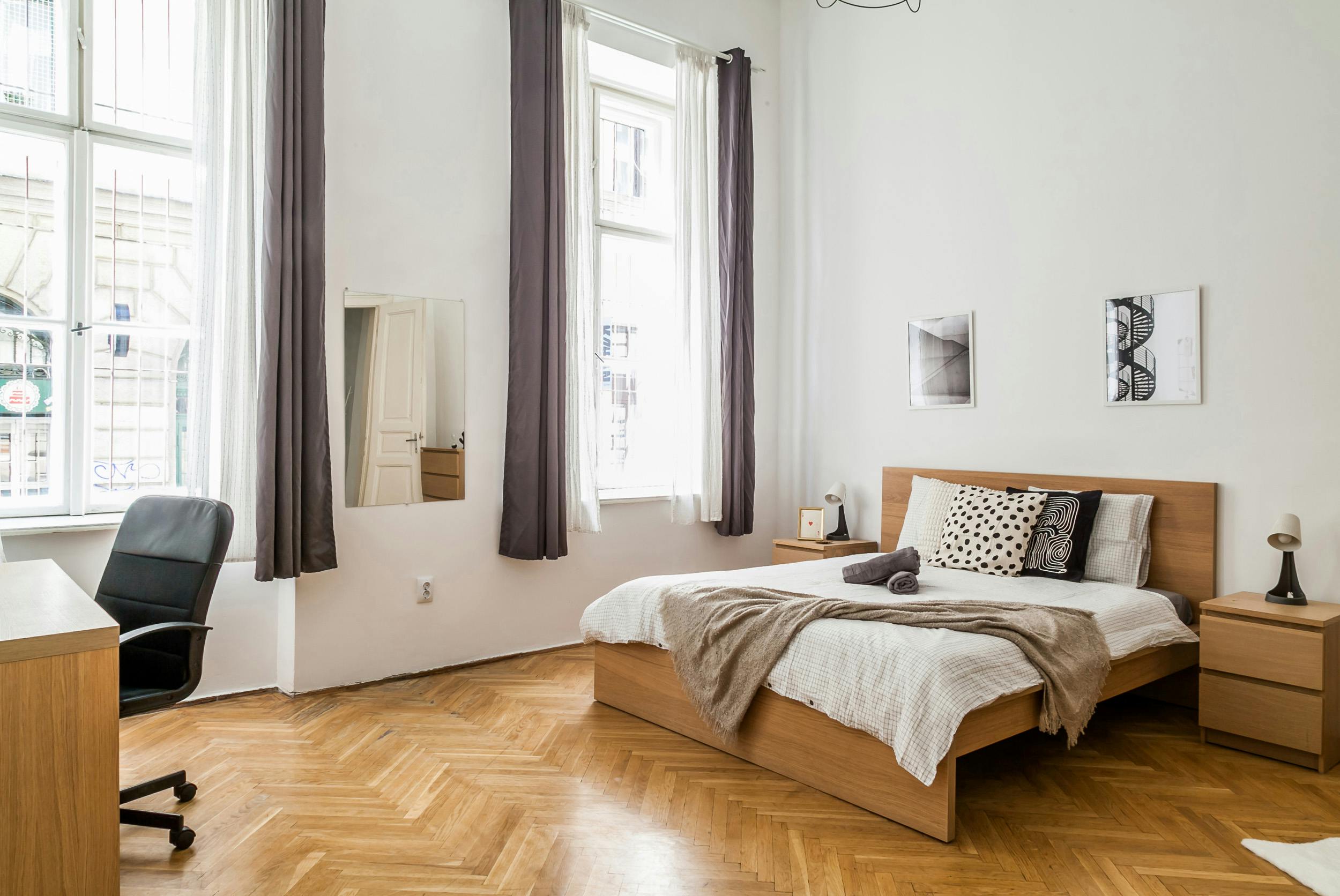 preview gallery tile