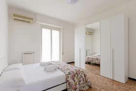 Квартира за оренду для 3 000 EUR на місяць у Sestri Levante, Via Giovanni Caboto