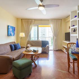 Apartment for rent for €1,000 per month in Torremolinos, Calle Tirreno