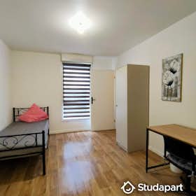 Private room for rent for €575 per month in Cergy, Rue de la Licorne