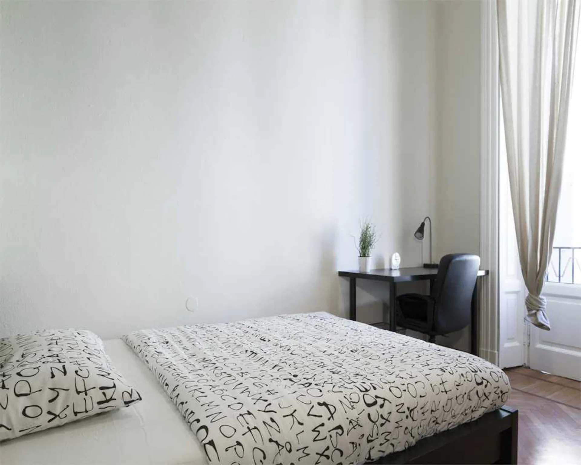 Viale Abruzzi, Milan preview