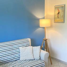 Apartament de închiriat pentru 1.900 EUR pe lună în Quartucciu, Via delle Serre