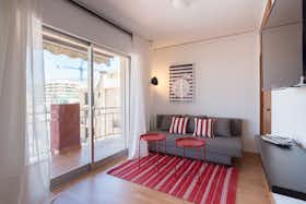 Wohnung zu mieten für 1.000 € pro Monat in Fuengirola, Calle San Francisco