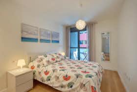 Apartamento para alugar por € 1.000 por mês em Fuengirola, Calle Antonio Sedeño Cantos